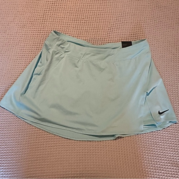 NWT Nike Dri Fit Slim Fit Tennis Pickleball Skort Light Turquoise Plus Size 1X - Picture 2 of 8
